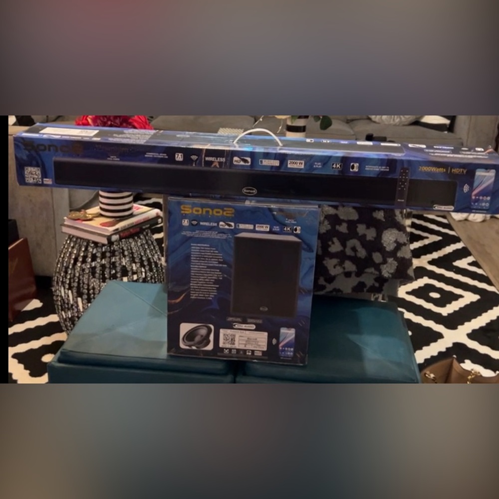 Sonos Premium Soundbar and sub! Brand new in boxes!